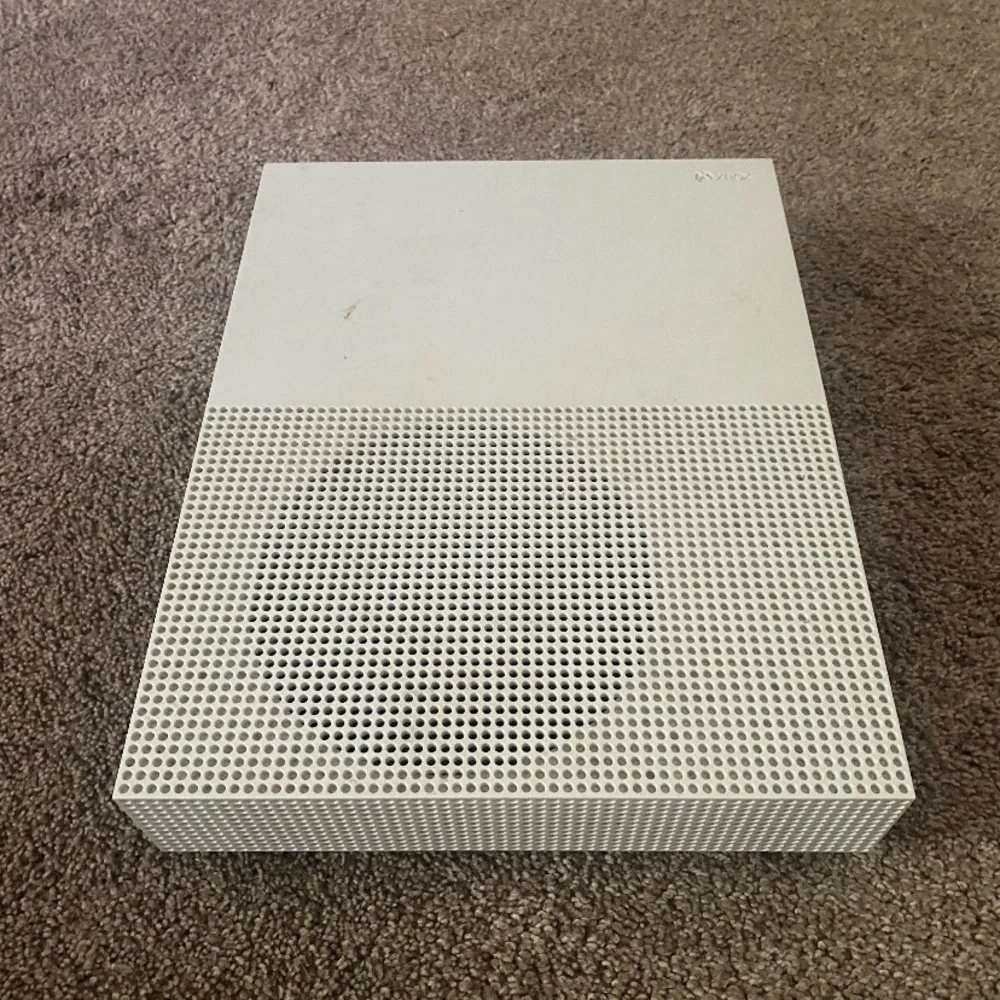 XDEX White Gaming Console